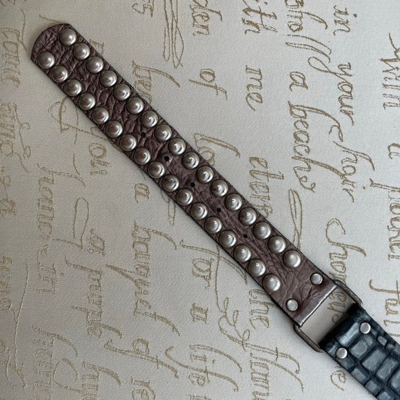 Belt Pewter/Gray/Silver with Silver Metallic Studs Size L - Picture 4 of 4